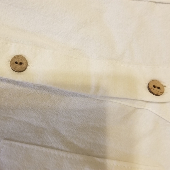 White linen cropped button down shirt size small - Picture 4 of 5